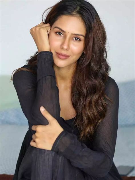 SONAM BAJWA